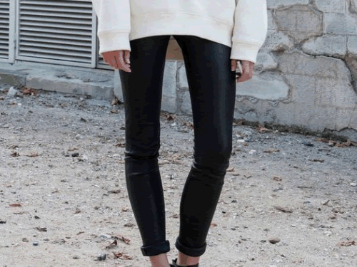 What Boots to Wear with Leather Leggings