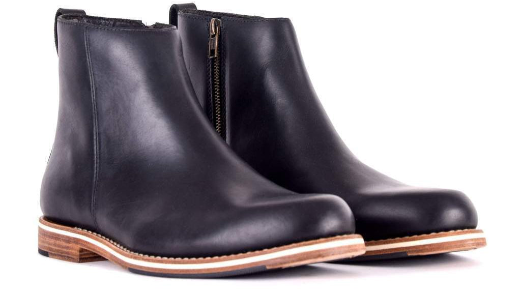 mens black boots leather  sole