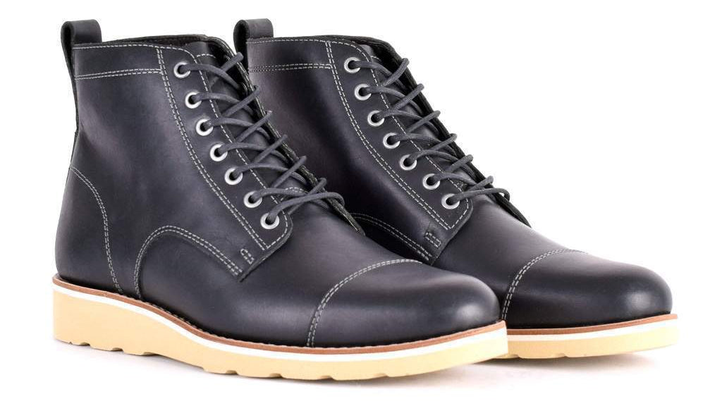 Men's Black Leather Winter Boots